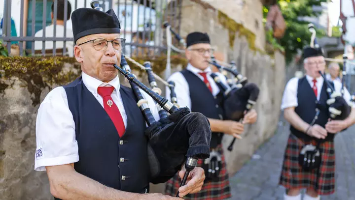 Dudelsackspieler in Ediger-Eller