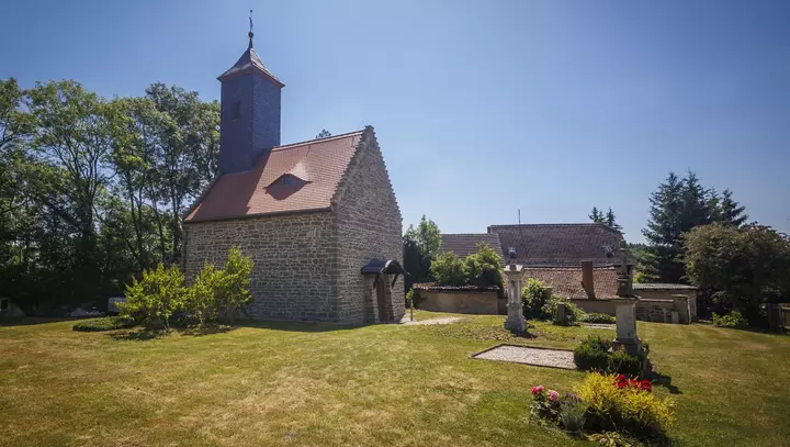 Kirche in Spora