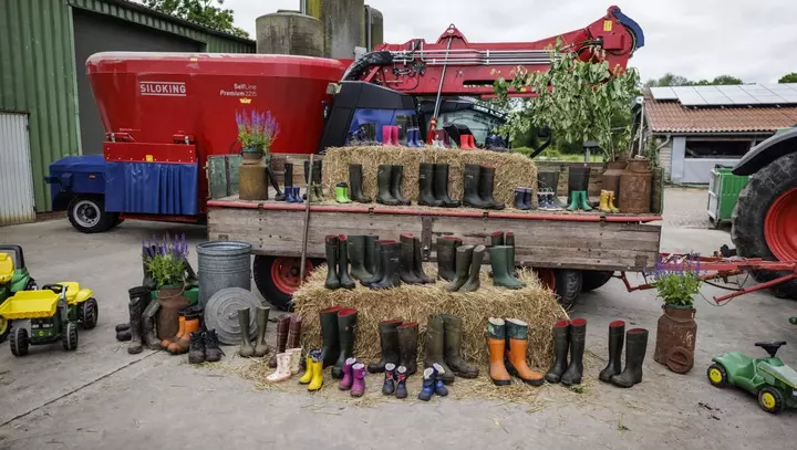 Aufgestellte Gummistiefel