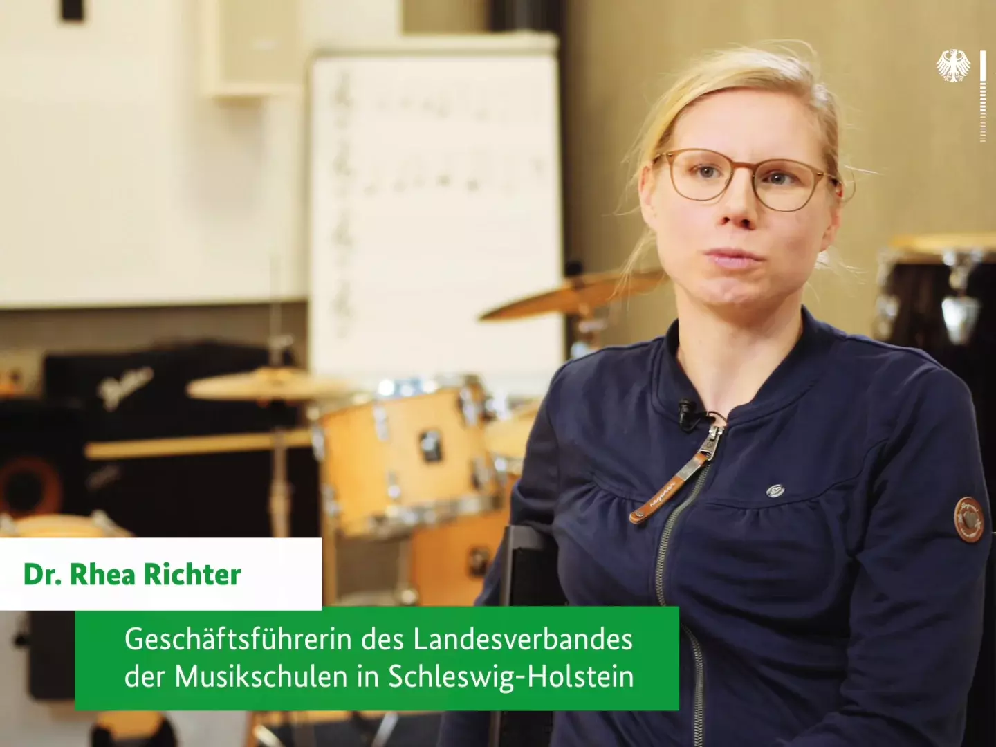 Die Geschäftsführerin des Landesverbandes der Musikschulen in Schleswig-Holstein, Dr. Rhea Richter, im Gespräch