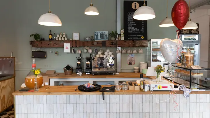 Die Theke im Café